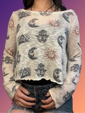 Sage White & Black Boho Sun Moon Hamsa Long Sleeve Top